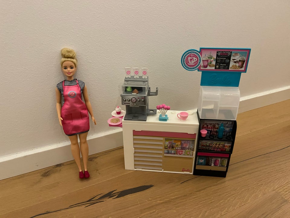 Barbie, Barbie Cafe