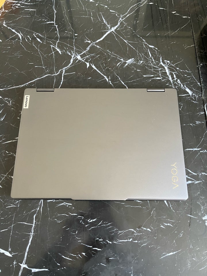 Lenovo Yoga i7 220 GHz 16 GB ram