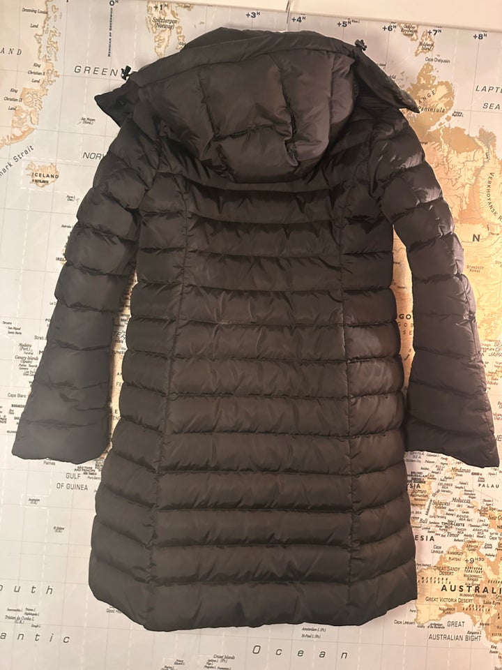 Dynejakke, str. 38, Moncler