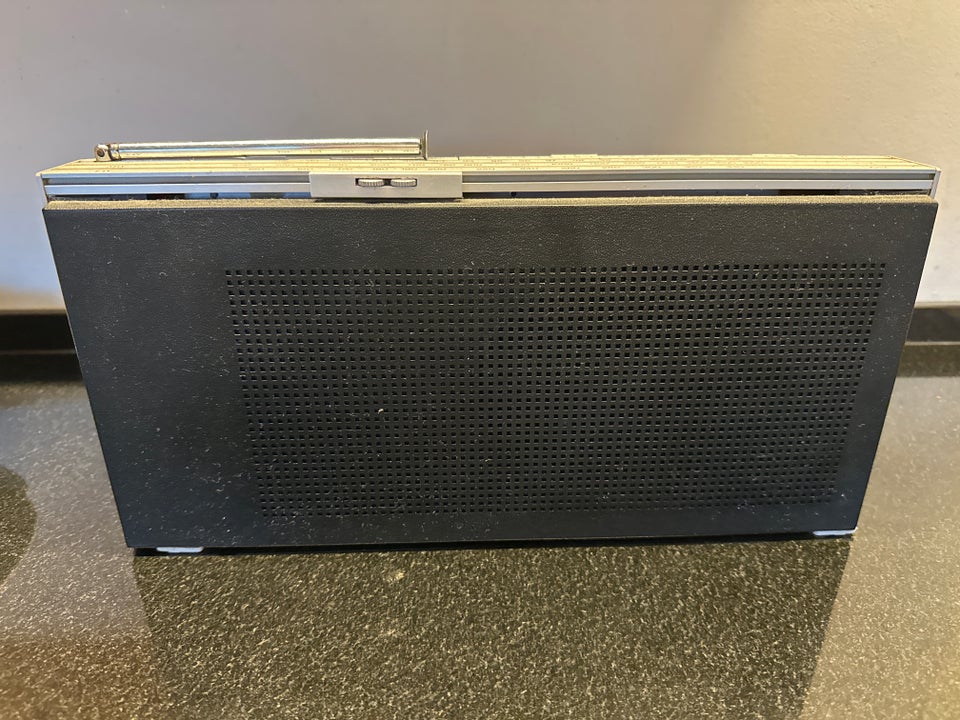 AM/FM radio, Bang  Olufsen, Beolit