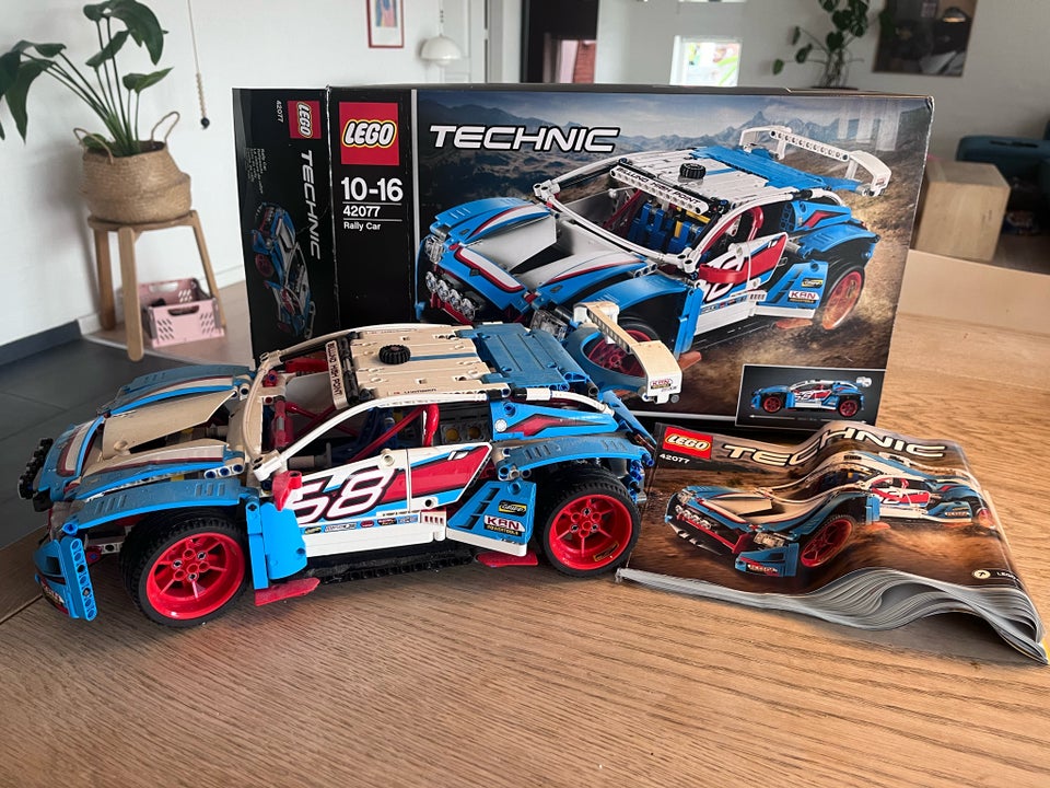 Lego Technic, 42077 Rally Car