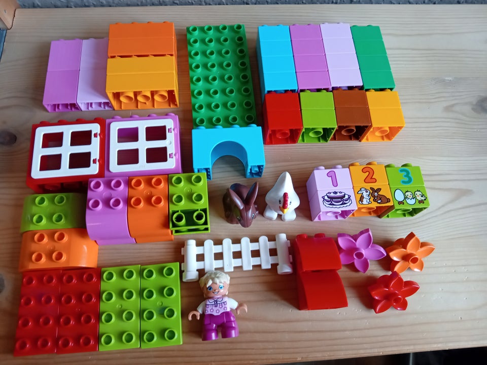 Lego Duplo 10571 lyserød basis sæt