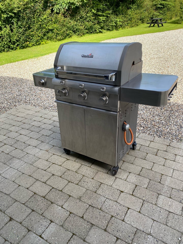 Gasgrill Charbroil Titan T5000