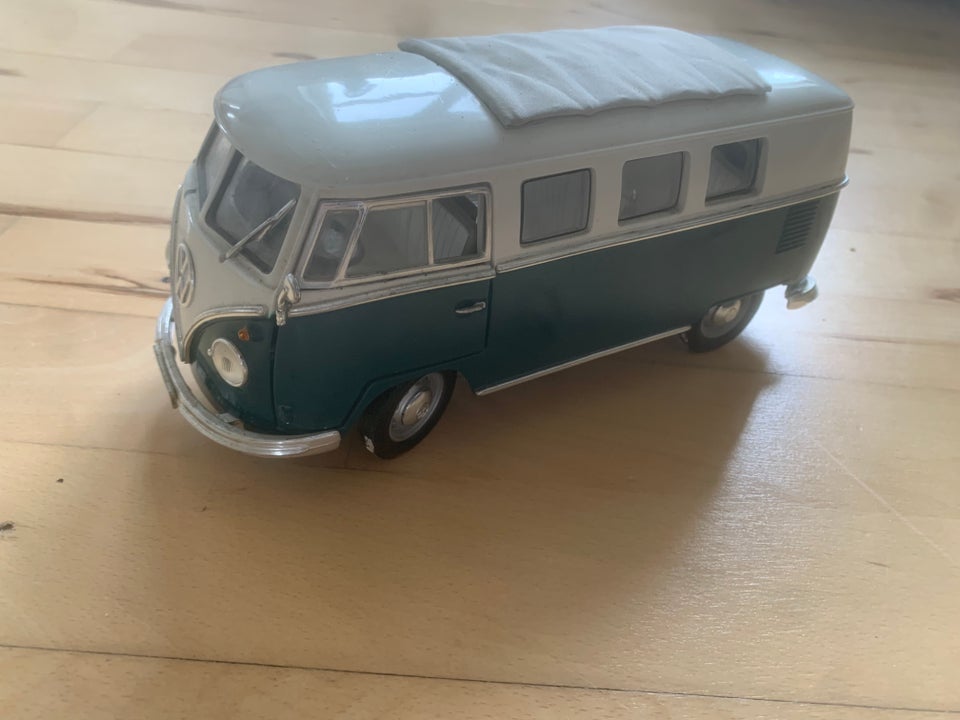 Modelbil, VW Microbus Sunroof