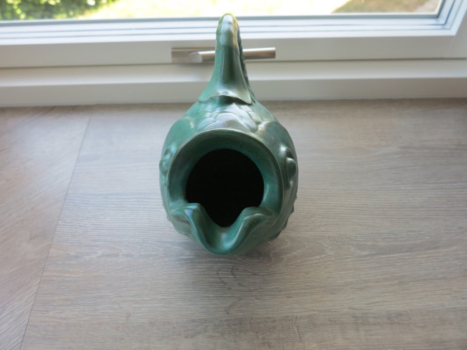 Vase/kande, keramik, 130 år gl.