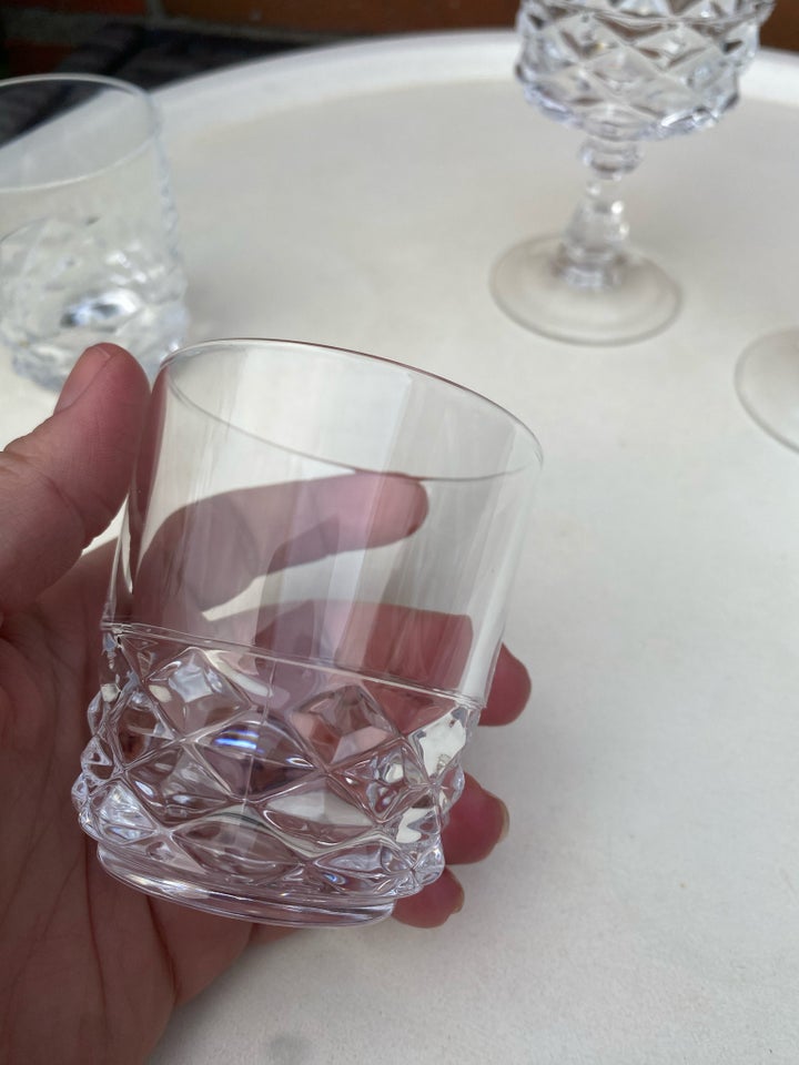 Glas, Vinglas og vandglas , Retro