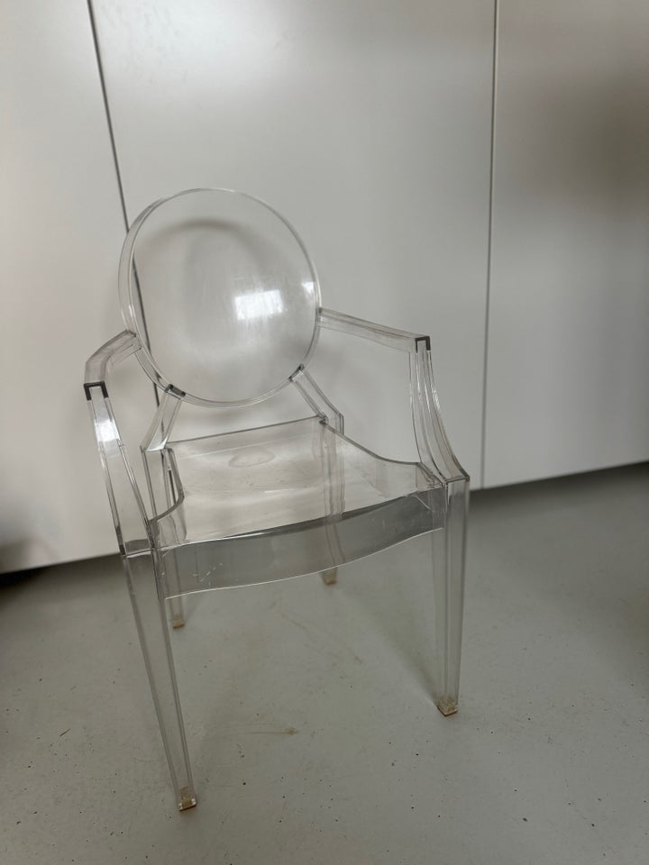 Juniorstol, Kartell