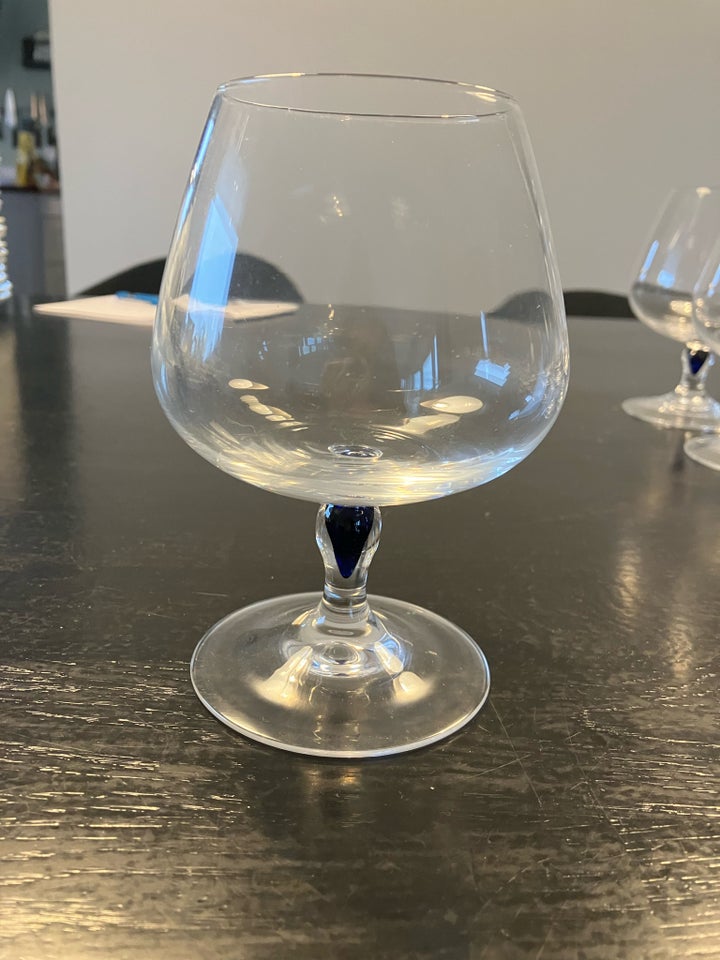 Glas, Krystalglas, blå dråbe