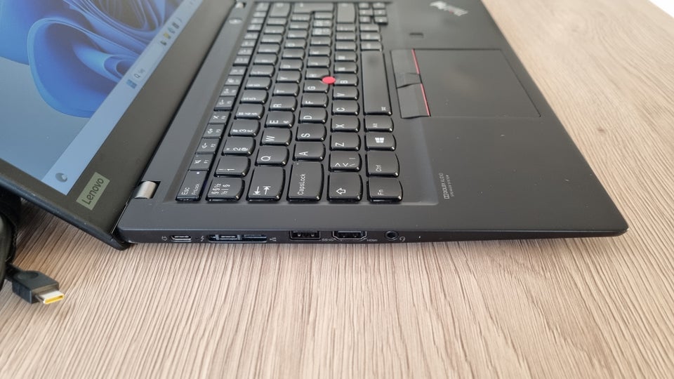 Lenovo ThinkPad T14s G1 42 GHz 8