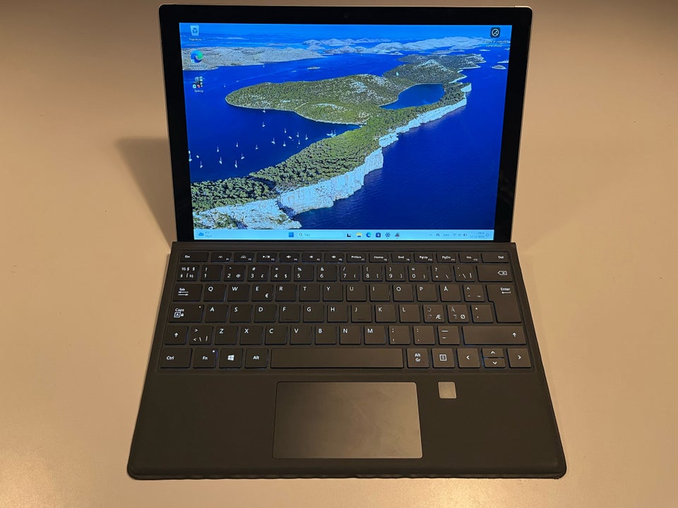 Microsoft Surface Pro 5 - I7, I7