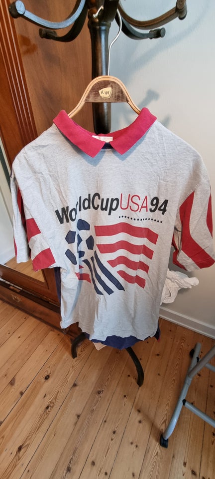 T-shirt Herrefodbold VM "World