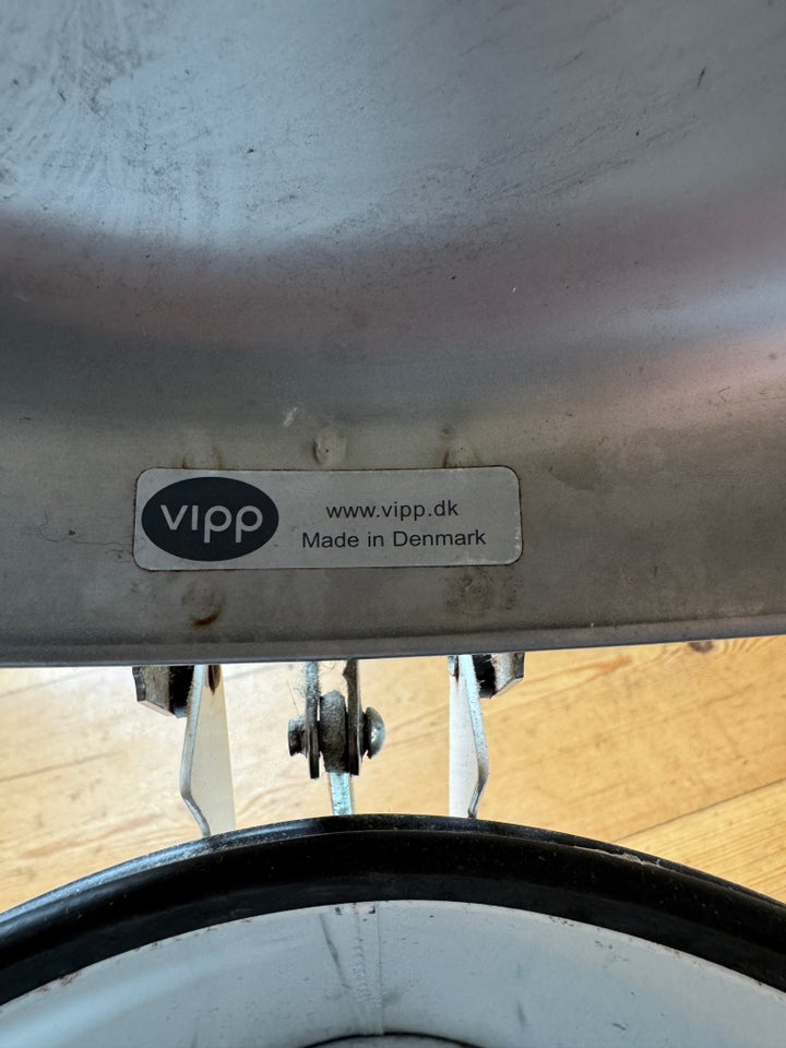 VIPP pedalspand, VIPP