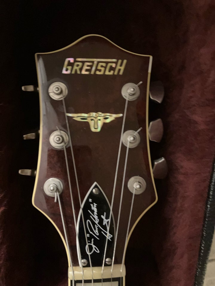 Halvakustisk, Gretsch G6120 RHH