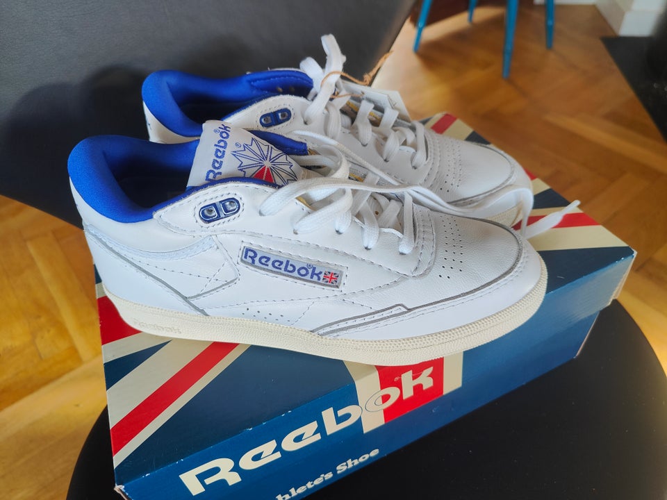 Sneakers, str. 37,5, Reebok Club