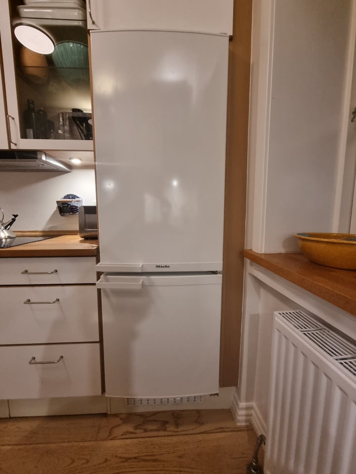 Køle/fryseskab, Miele KD12612S,