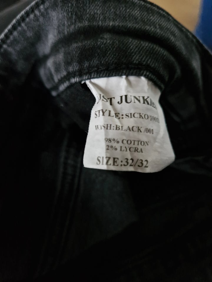 Jeans, Just junkies, str. 32