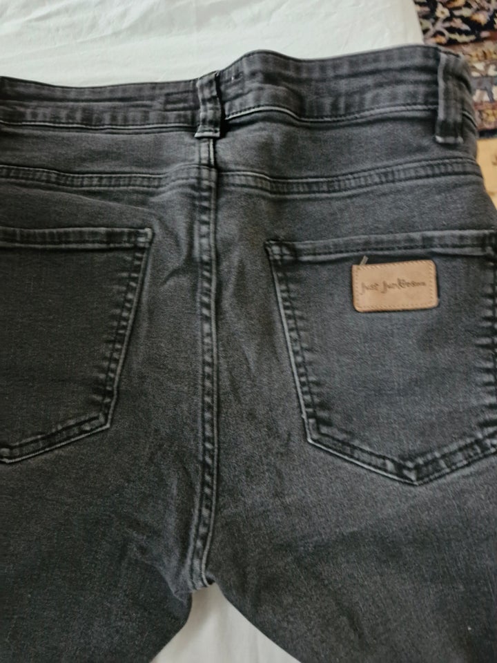 Jeans, Just junkies, str. 32