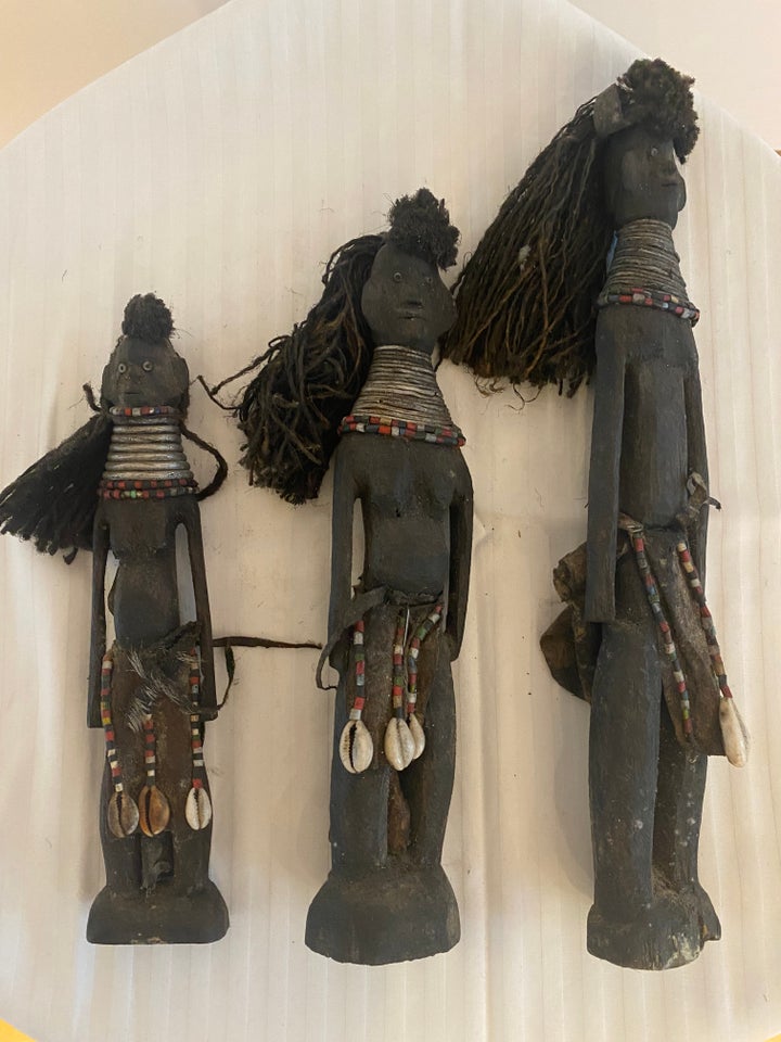 Træfigurer, 3 Himba kvindefigurer