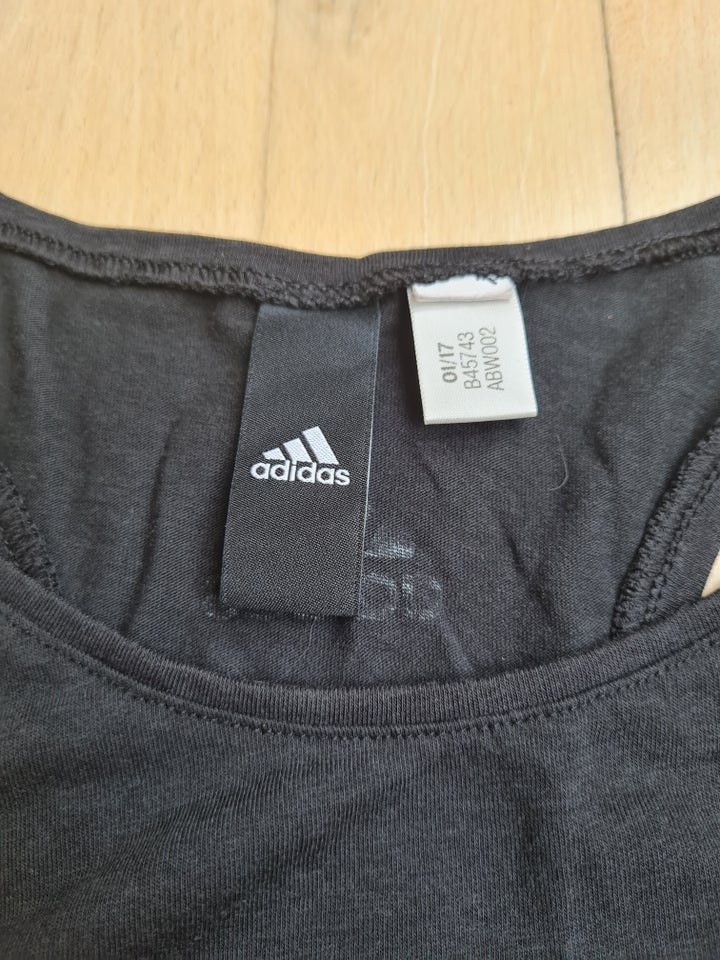 Fitnesstøj, Adidas, str. XL