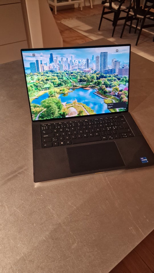 Dell XPS 15 9510 m. 4k touch skærm,