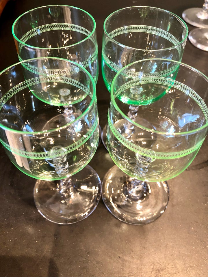 Glas, Antikke franske glas 4 stk.