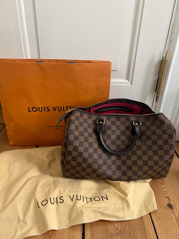 Anden taske, Louis Vuitton