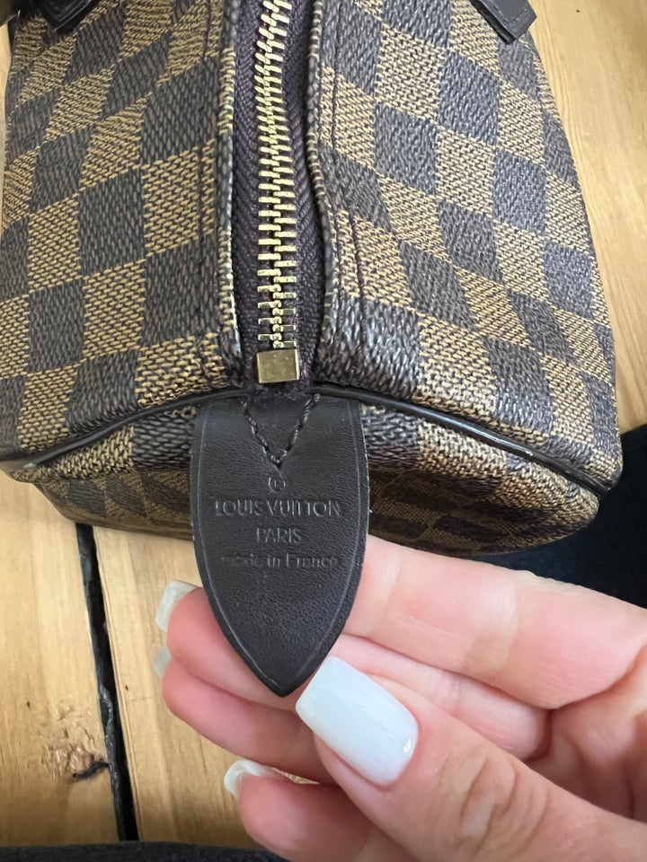 Anden taske, Louis Vuitton