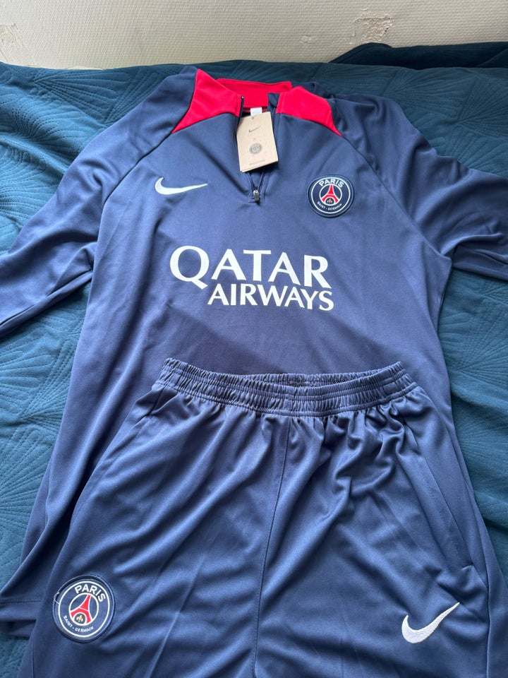 Fitnesstøj PSG tracksuit  Nike