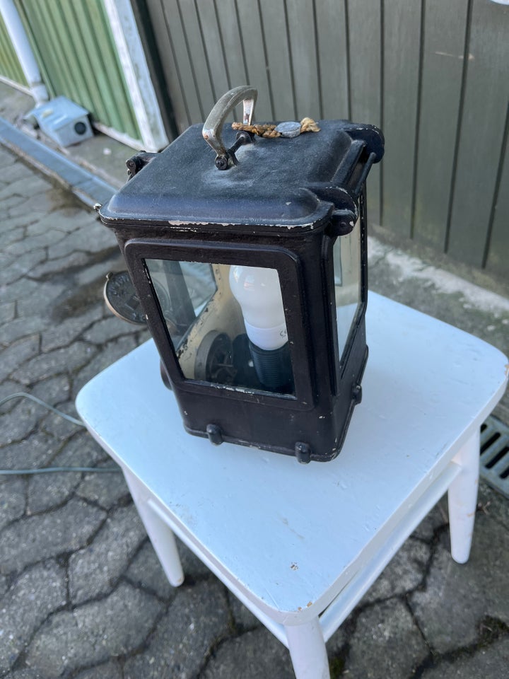 Skrivebordslampe