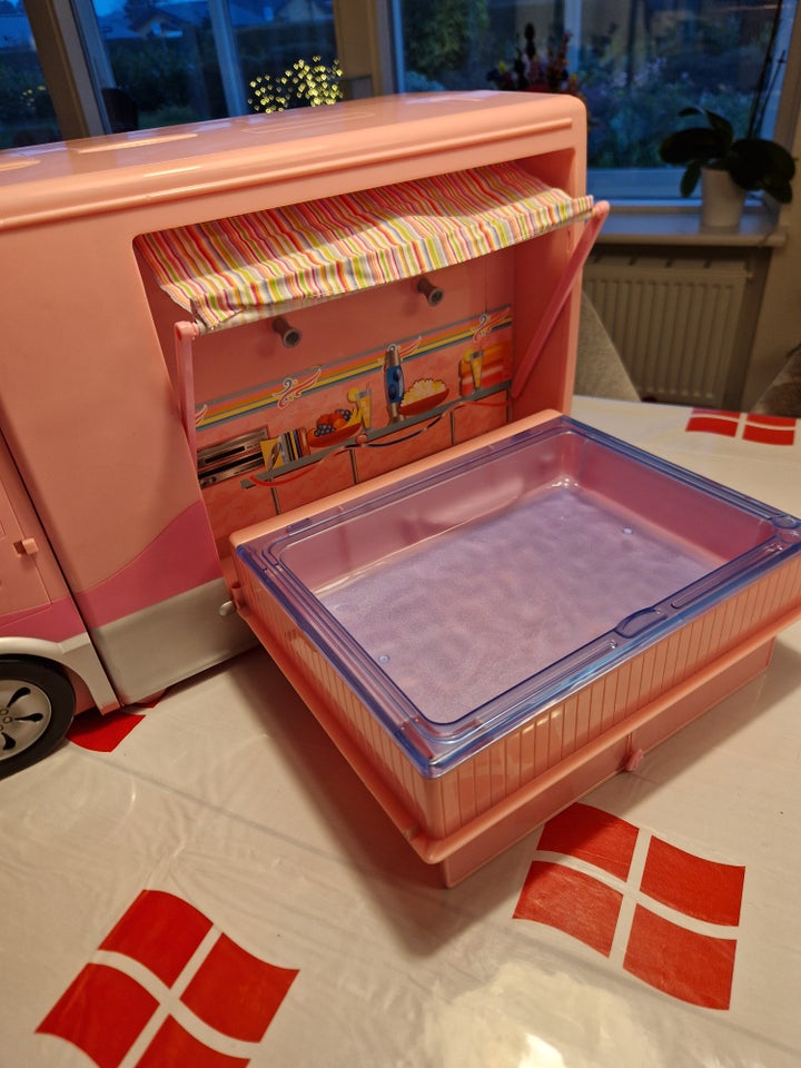 Barbie, Autocamper