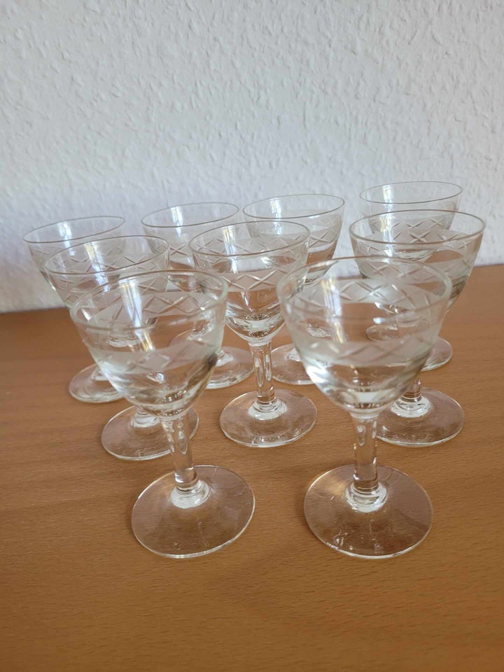 Glas, 9 stk. snapseglas, Ejby fra