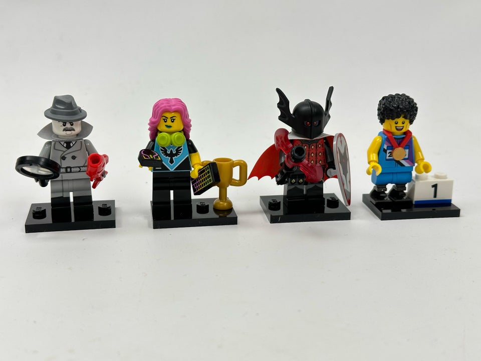 Lego Minifigures 71045