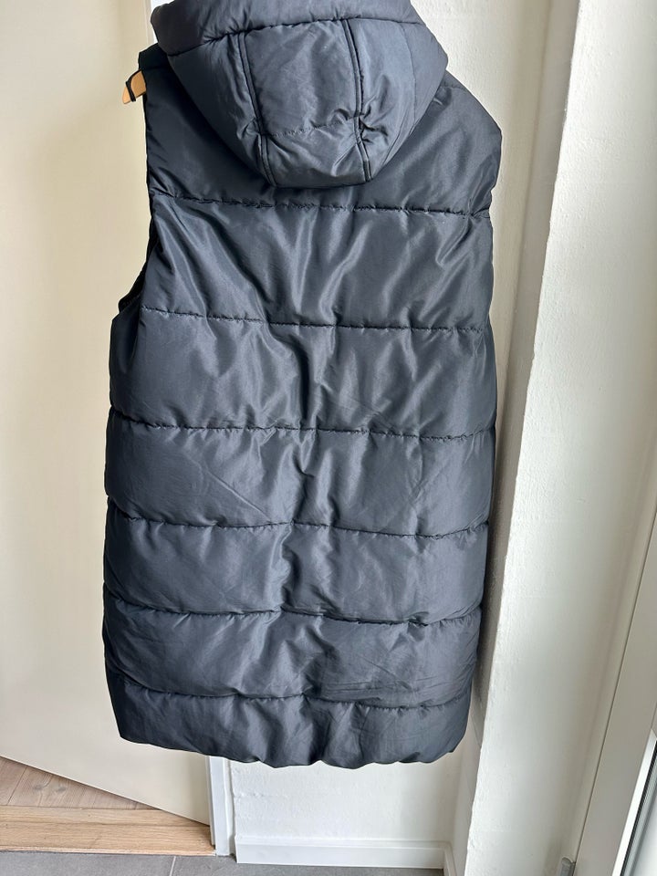 Vest, str. 40, H og M