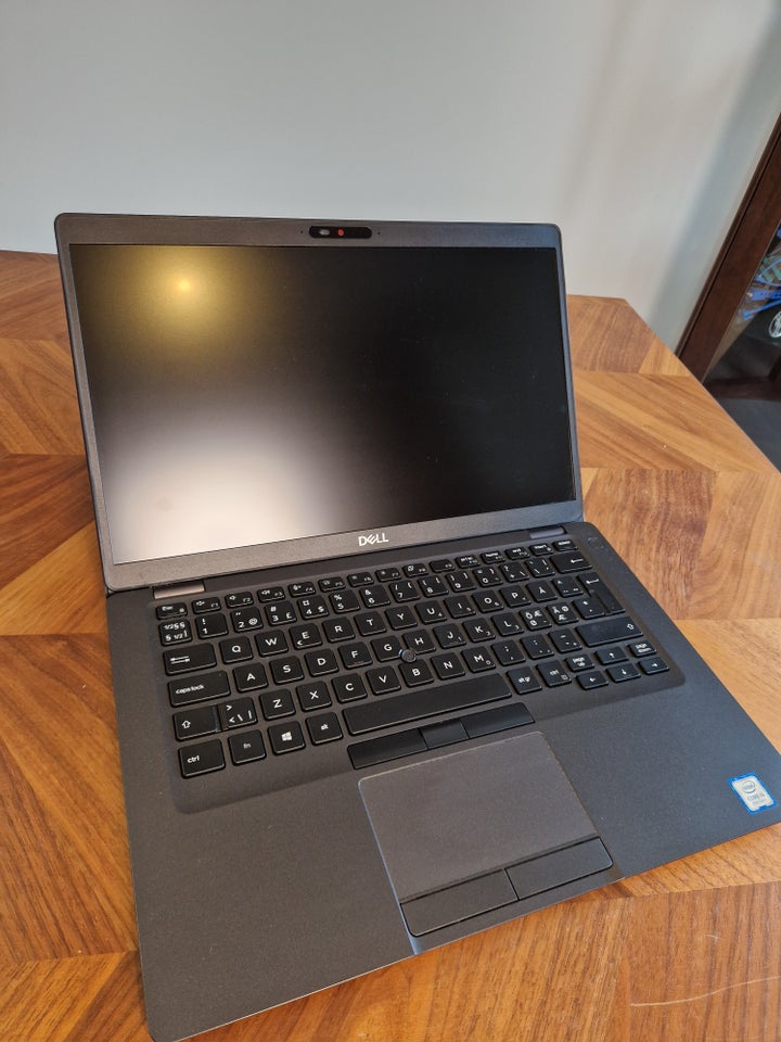 Dell Latitude 5400, 1.60 GHz, 16 GB