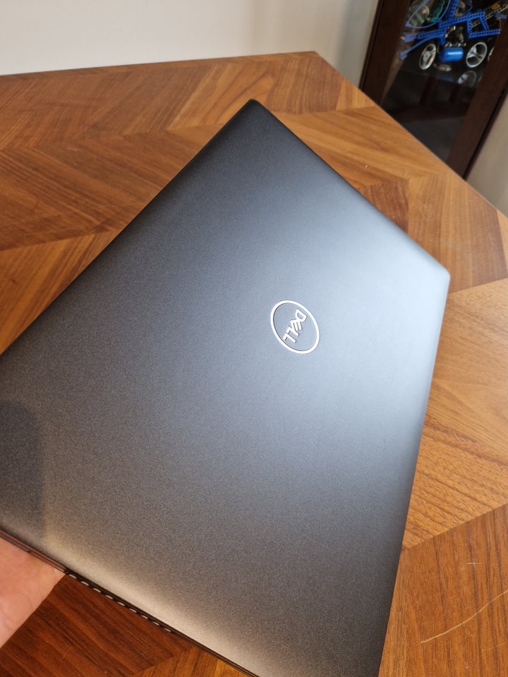 Dell Latitude 5400, 1.60 GHz, 16 GB