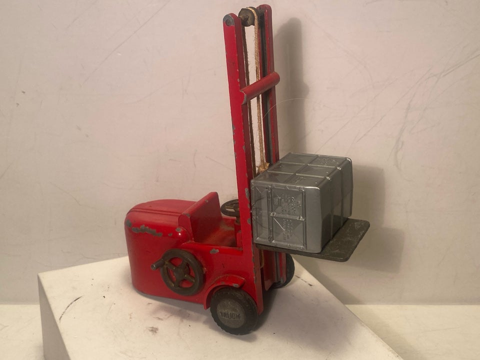 Modelbil, Tekno Gaffeltruck +