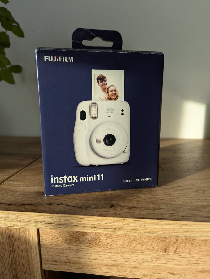 Fuji, Instax Mini 11, God