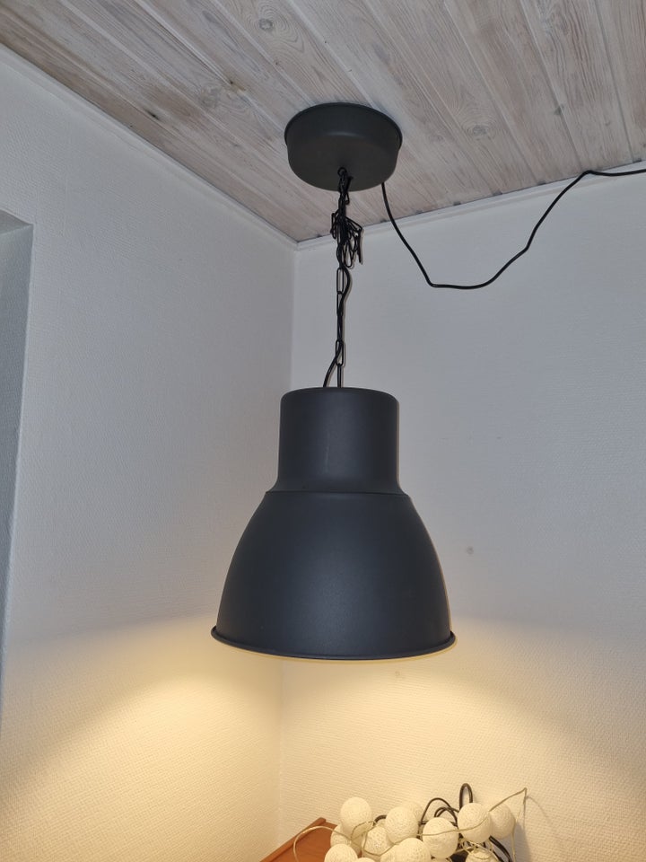 Anden loftslampe Hektar