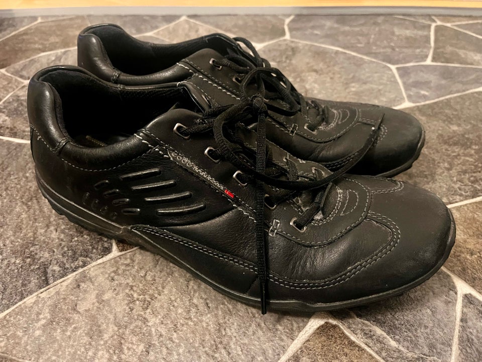 Sneakers, ECCO, str. 43