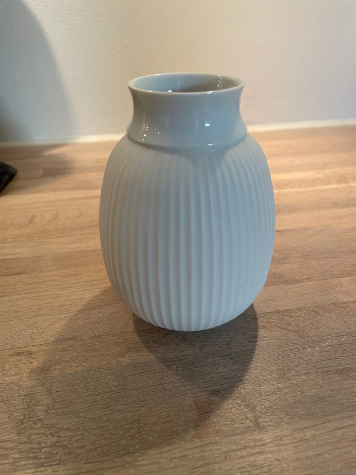 Vase, Vase, Lyngby