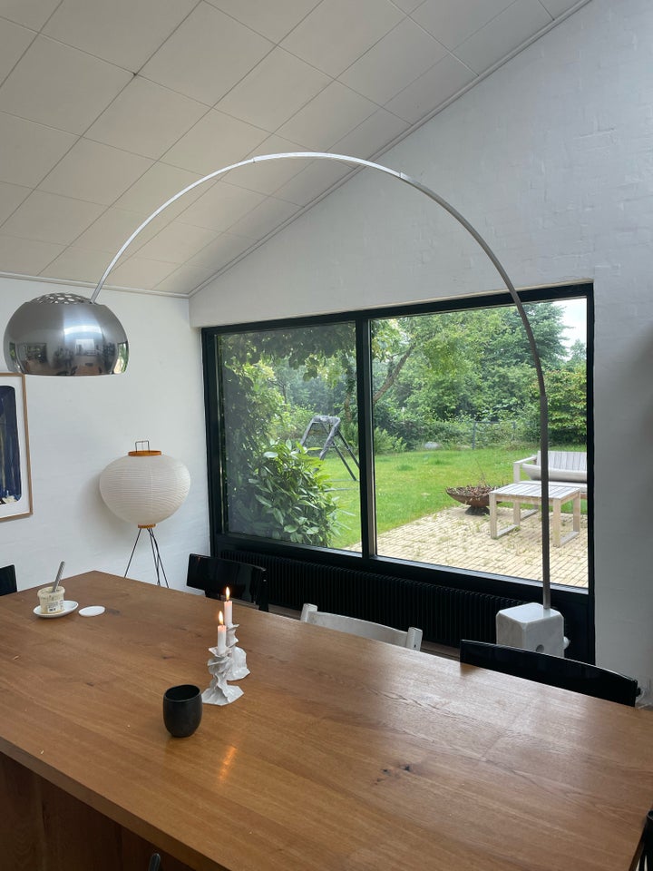 Gulvlampe Flos