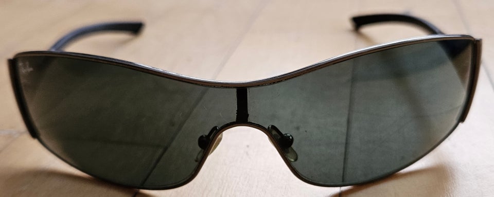 Solbriller herre, Ray-ban