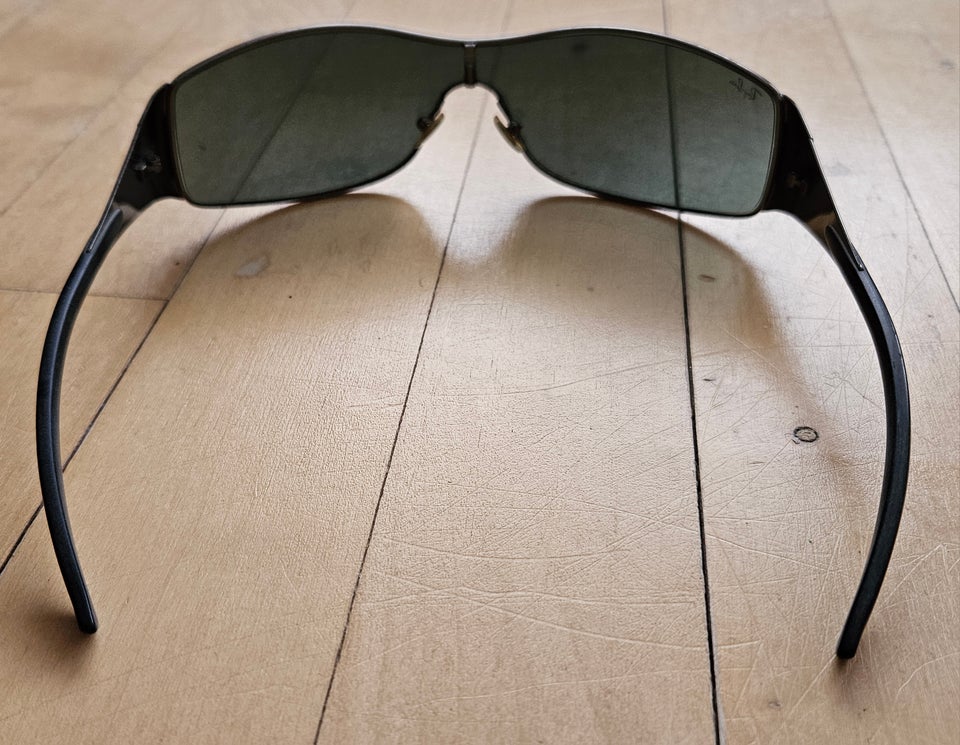 Solbriller herre, Ray-ban