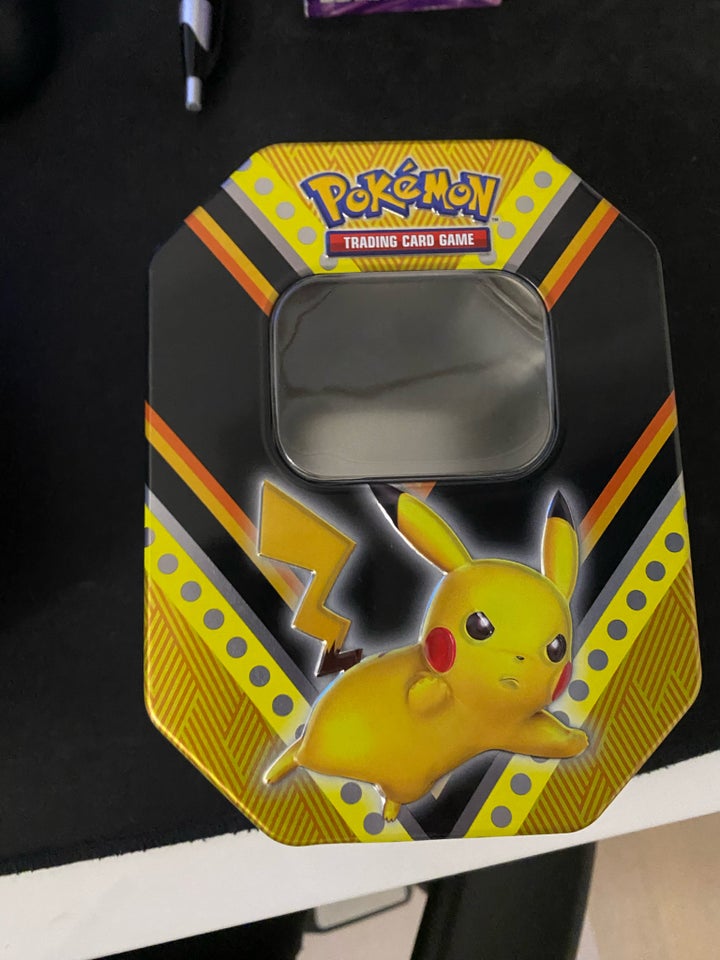 Samlekort, Pokemon tins