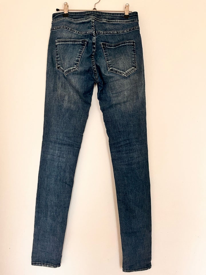 Jeans, Global, str. 27