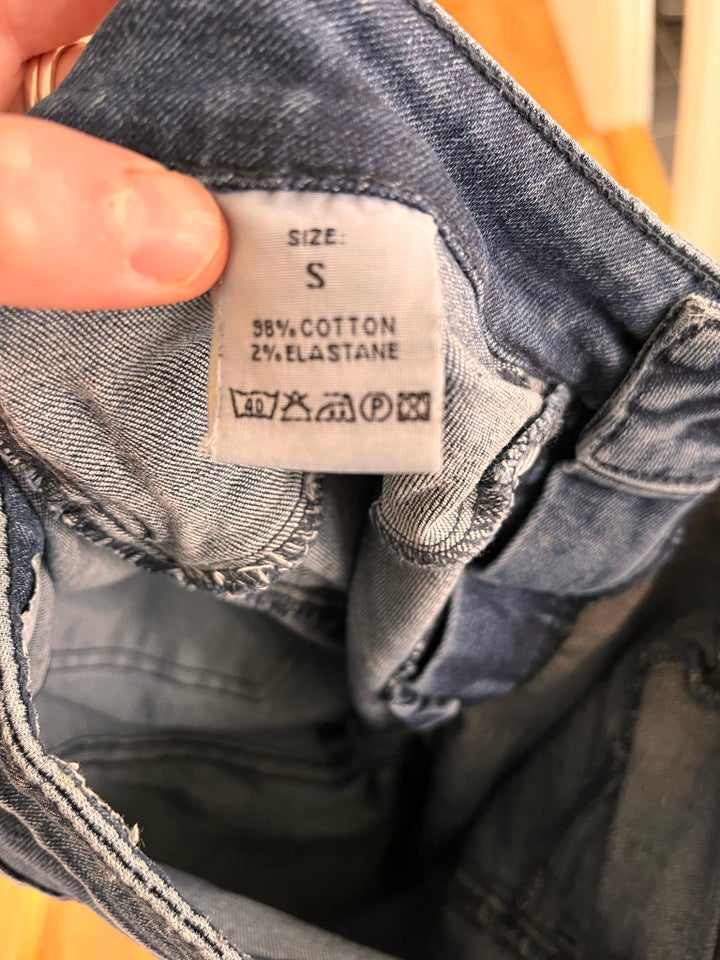 Jeans, Global, str. 27