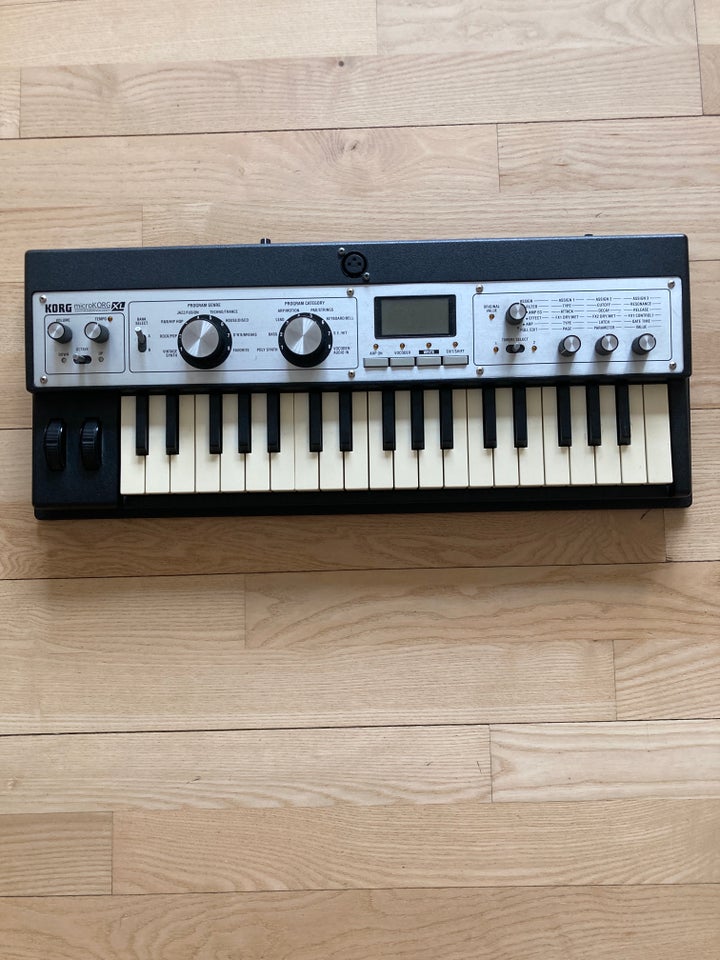 Synthesizer, KORG microKORG XL