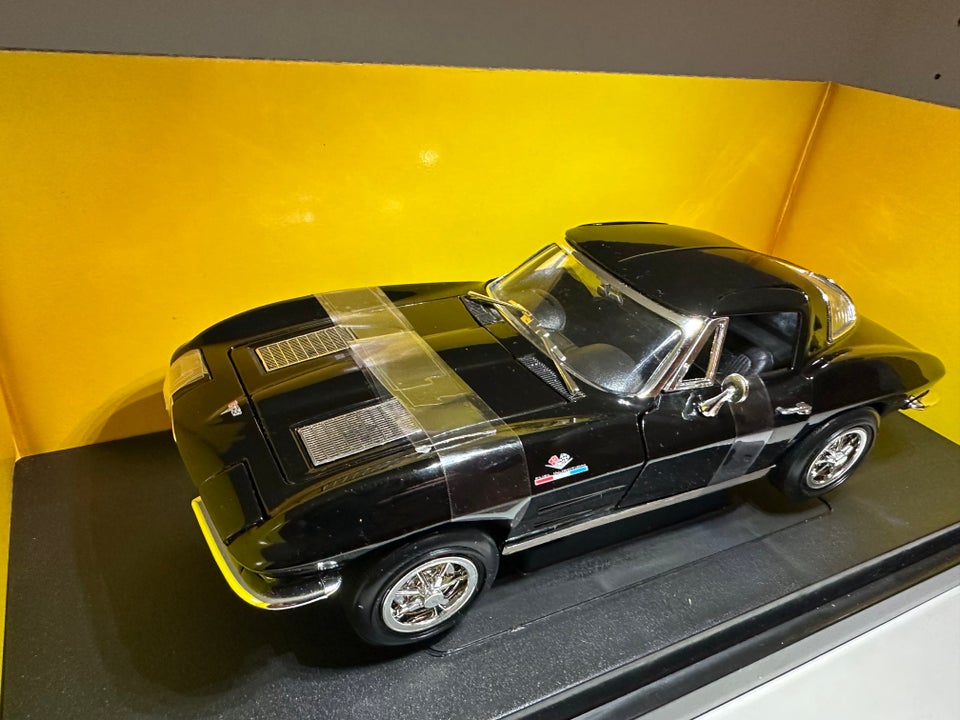 Modelbil, Ertl Chevrolet Corvette