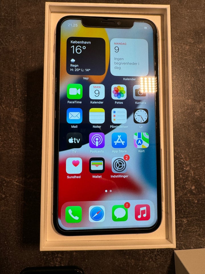 iPhone X, 64 GB, hvid