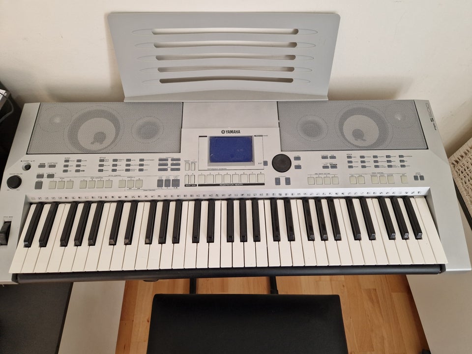 Keyboard, Yamaha PSR-S500